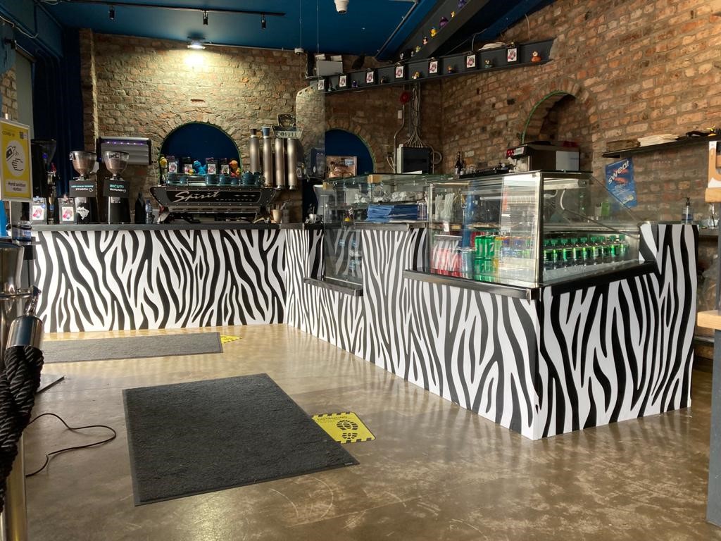 Hacketts tweet media