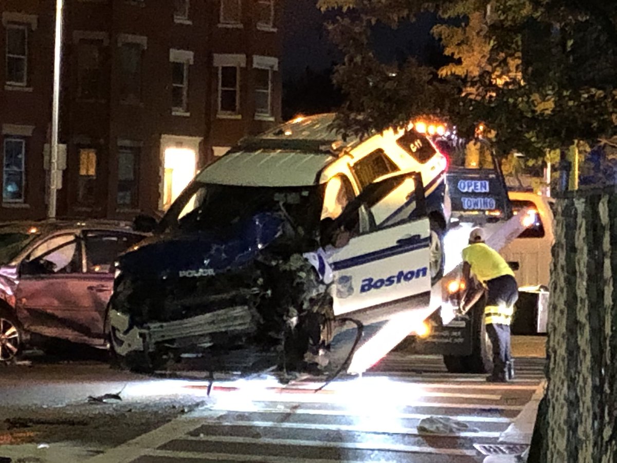 Kelly Sullivan on Twitter "This was the other car involved in the early morning crash in