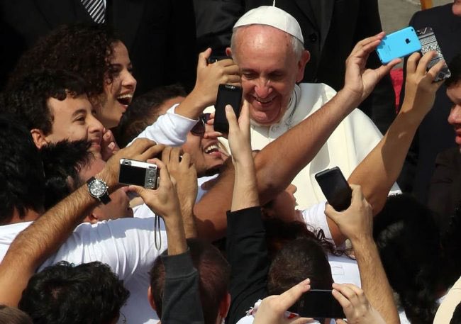 AH_Chaplain's tweet photo. Pope Francis continues by saying that Jesus communicated effectively with others in “how he looked at others, from how he acted towards them, and even from his silence. The disciples not only listened to his words; they watched him speak.” #WorldCommunicationsDay #PopeFrancis https://t.co/2ZUNyitDqs