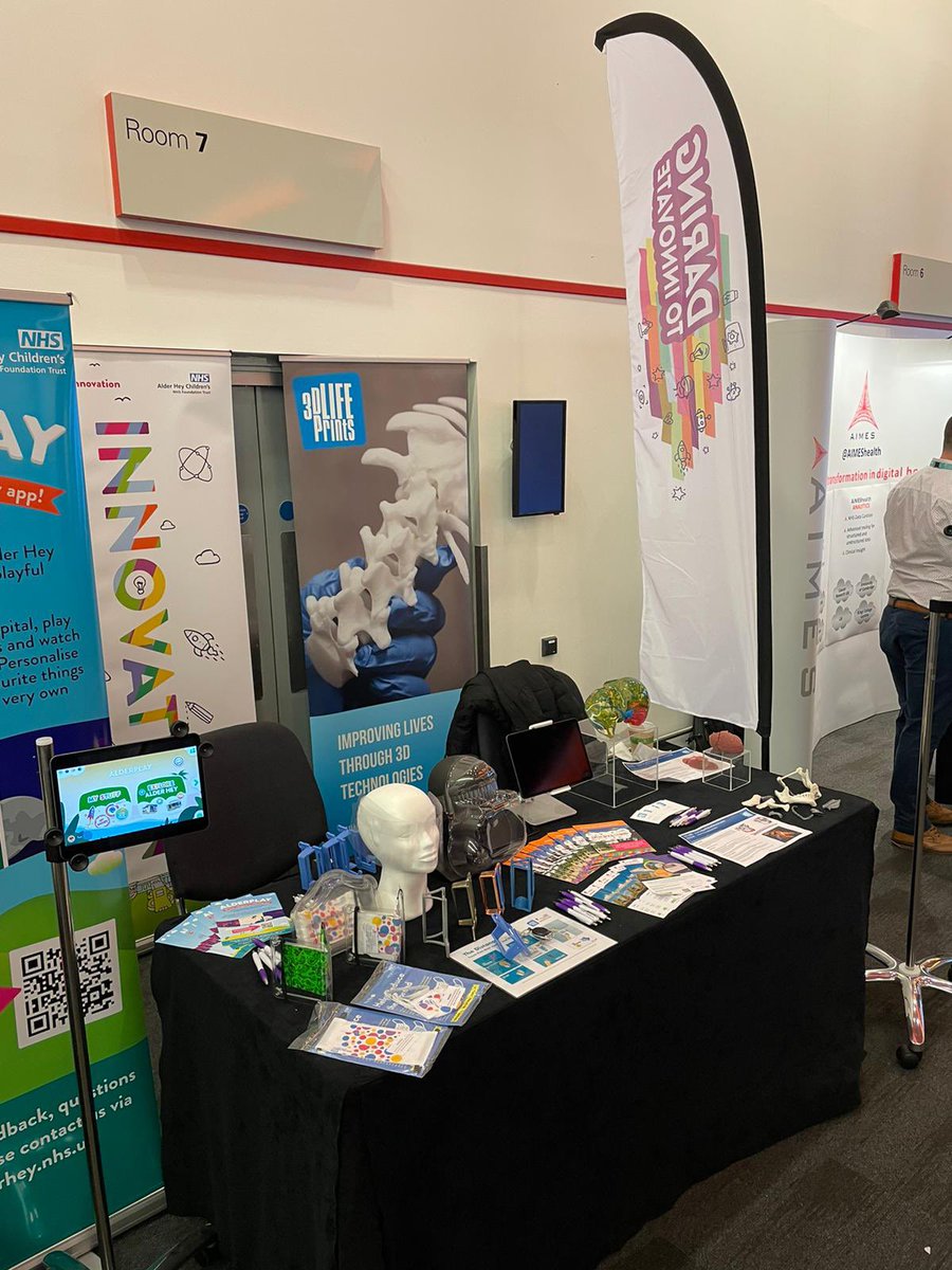 shimyatech's tweet photo. Delighted to be at the UK’s first face to face event this year!

Proudly showcasing @shimyatech #Innovation/#Nanoxx brand at the ACC in Liverpool,   #GIANT2021 #HealthTech #Innovation Week. 
Thanks from @andydcairns from @innovationnwc
 https://t.co/6BxlblvPAE
