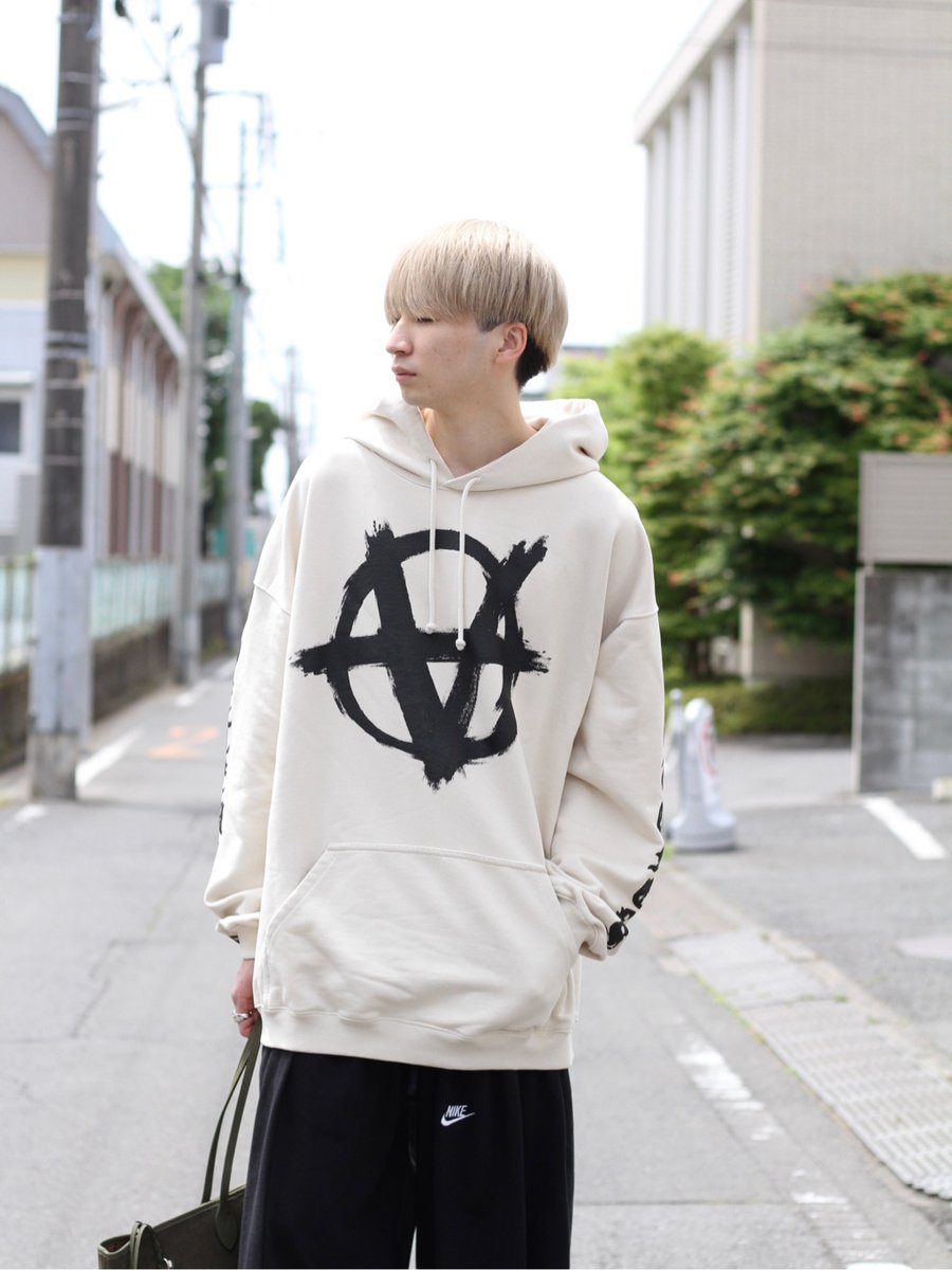 Arknets Vetements ヴェトモン 新入荷 T Co F1ecgqyja0 セレクトショップ メンズコーデ メンズファッション パーカー 白パーカー ロゴデザイン Bless ブレス Readymade レディーメイド Rickowens リックオウエンス Tomwood Arknets Vetements ヴェトモン 新入荷 T Co F1ecgqyja0 セレクトショップ メンズコーデ メンズファッション パーカー 白パーカー ロゴデザイン Bless ブレス Readymade レディーメイド Rickowens リックオウエンス Tomwood