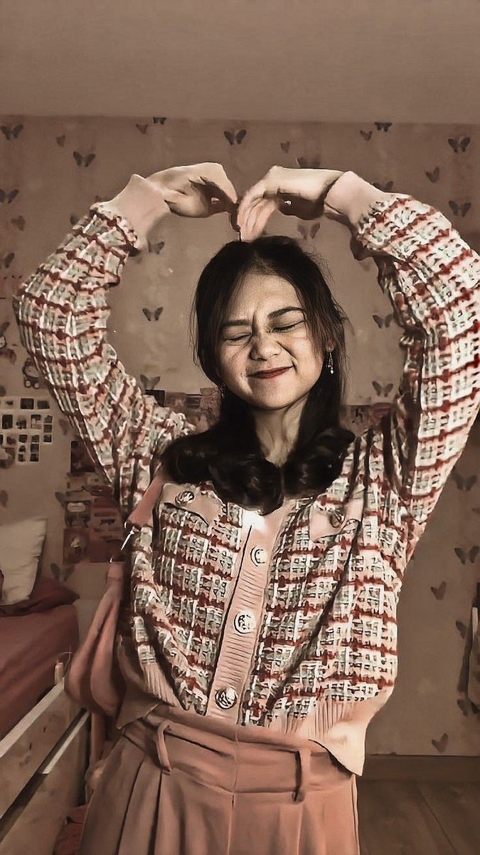 Haiii 

Ayo mutualan sini saya baru main lapak twt fambest?DM ya!!!

#roleplayerindonesia #roleplayer #roleplayeraccount