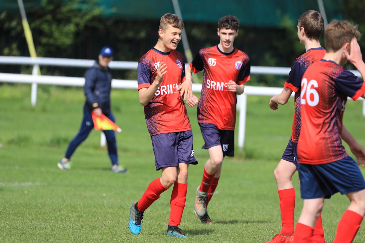 BUFC_Devs's tweet photo. Another good Sunday work out for our U18s (who are U16s really 🤫) who battled hard for a draw against @LGCEaglesFC yesterday! Thanks for a good game ⚽

📸: @RBKingsbury https://t.co/2soYDyf4aP