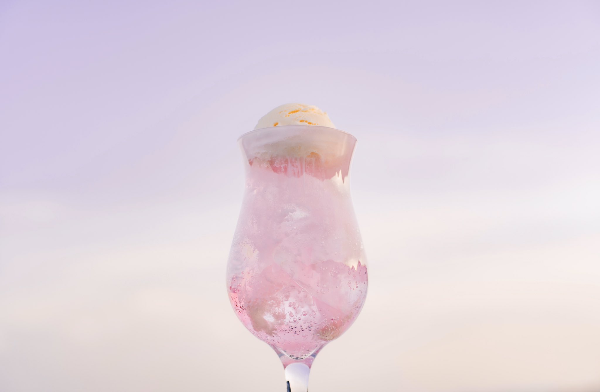 Tsunekawa クリームソーダ職人 淡く夕空に溶けゆくクリームソーダ T Co Yfbxj0fg90 Twitter
