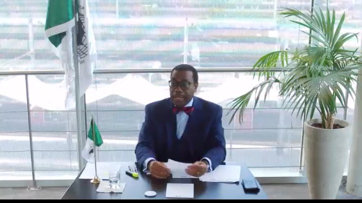 InnoveaSDGs's tweet photo. @AdunrekeSamuel @AfDB_Group @GCSF24 @yoyozee @akin_adesina The #YEIB focuses on 🏗️Infrastructure
👨👩👧👦Youth Friendly Policies
with Equity
Investment in Flexible Infrastructure. #fintechs #agriculture #energy
African Youths are worth putting the risk on : @akin_adesina
They will not fail #Africa https://t.co/ltVc8NRbDm