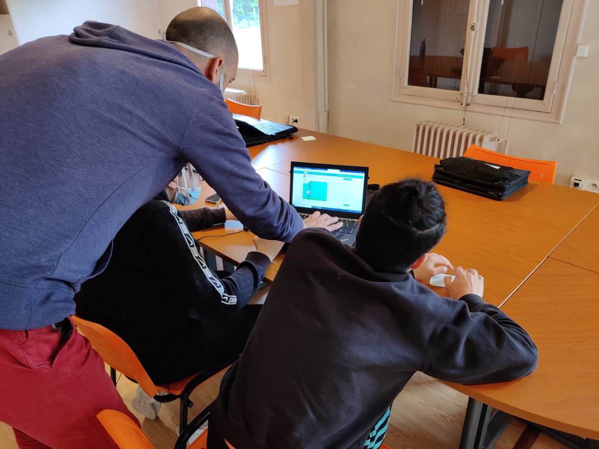 Le Prado tweet media