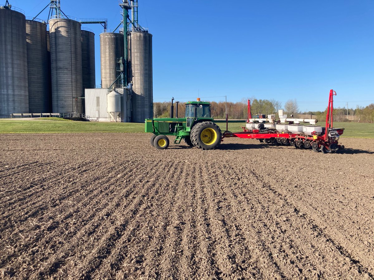 Corn planting 2021 finished. Great conditions