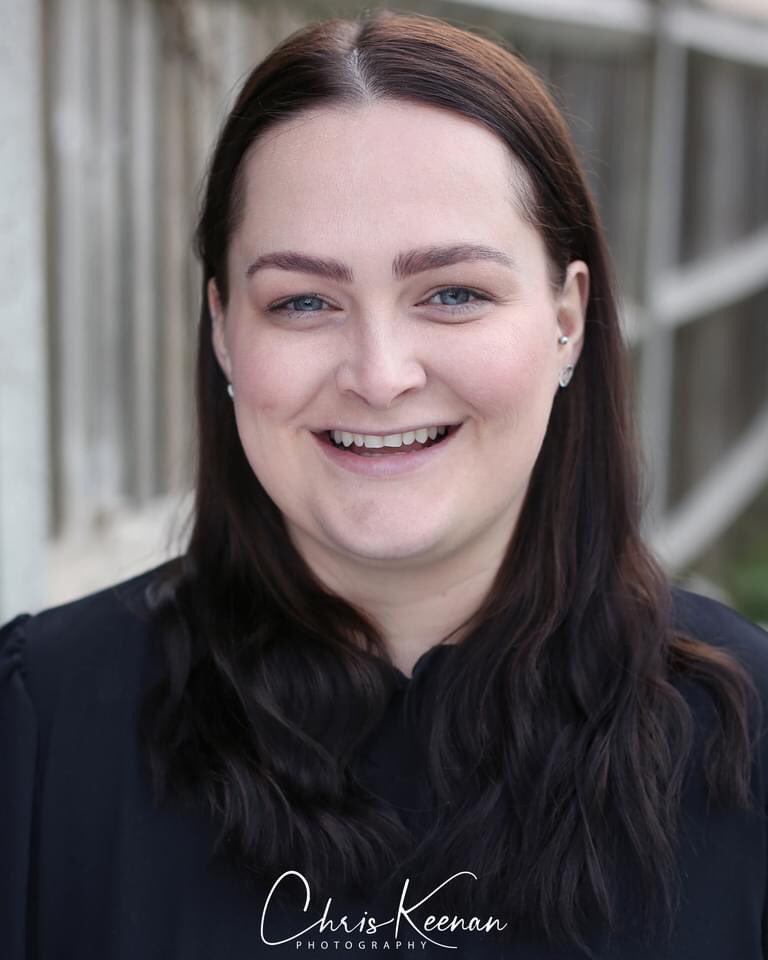 Updated headshots for actress and acting agent <a href="/AgentClowitton/">Chloe Witton (O’Reilly)</a> 🤩🤩🤩 @CloserTalent #ActorHeadshots

If you need yours done. Regardless of where you are in the country, send me a message! 🚗📸📸💨😃