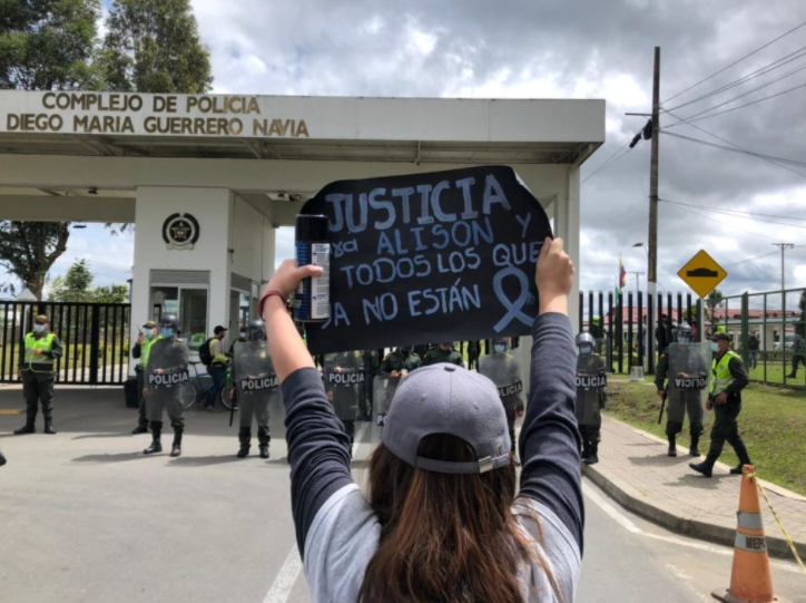 At least 26 women, including 17-year-old Alison Meléndez, have been sexually assaulted by the Colombian police during the national strike. Will Canada's feminist foreign policy denounce this violence? pbicanada.org/2021/05/16/rep… Photo by @heynewsco #ParoNacional #PBIaccompanies