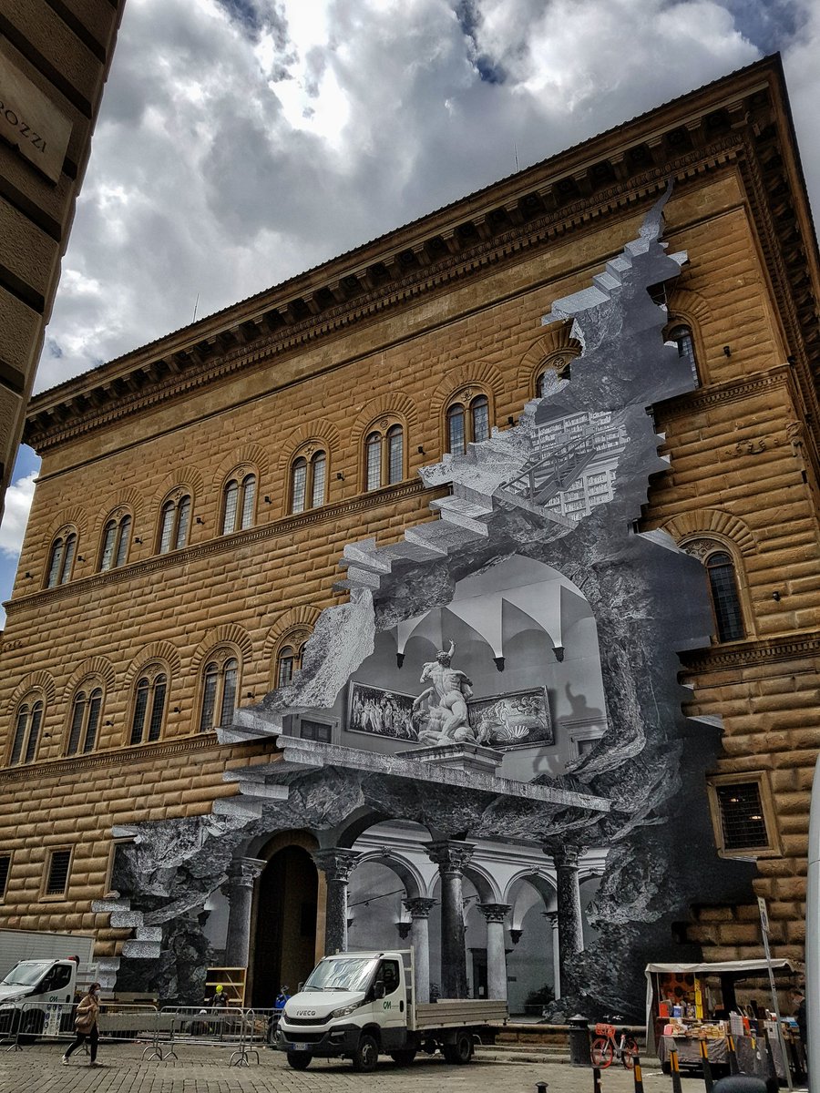 Looking forward to talk about #CapacityBuilding in #TransnationalGovernance of the Cyber Domain at the gorgeous @palazzostrozzi @scuolanormale @ScuolaSantAnna Thks @franxstrax for the invitation