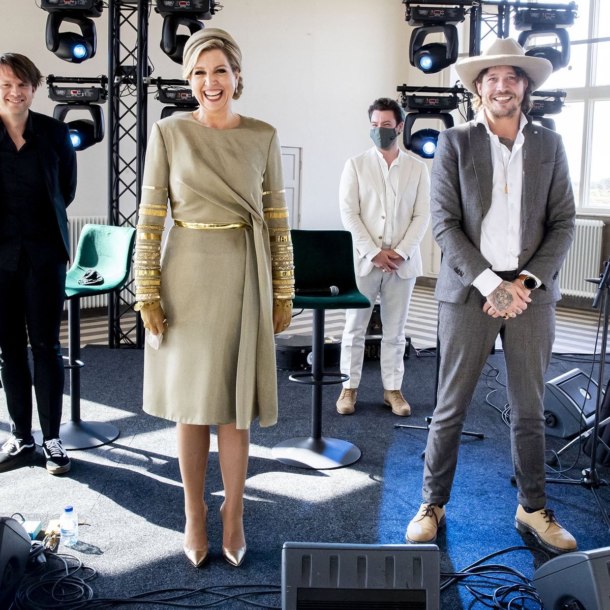 Van harte gefeliciteerd, Majesteit!

#koninginmaxima