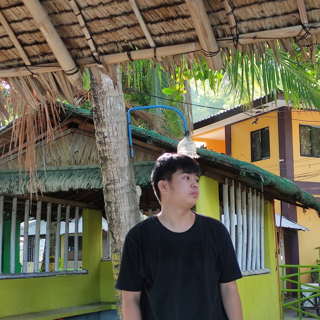 яαffу tweet media