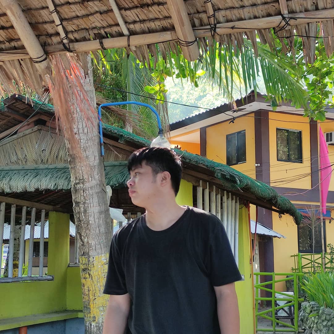 яαffу tweet media