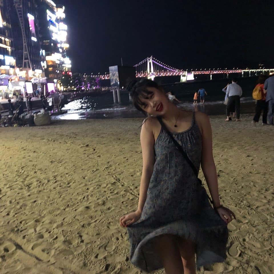 this  is  my  fake  gf