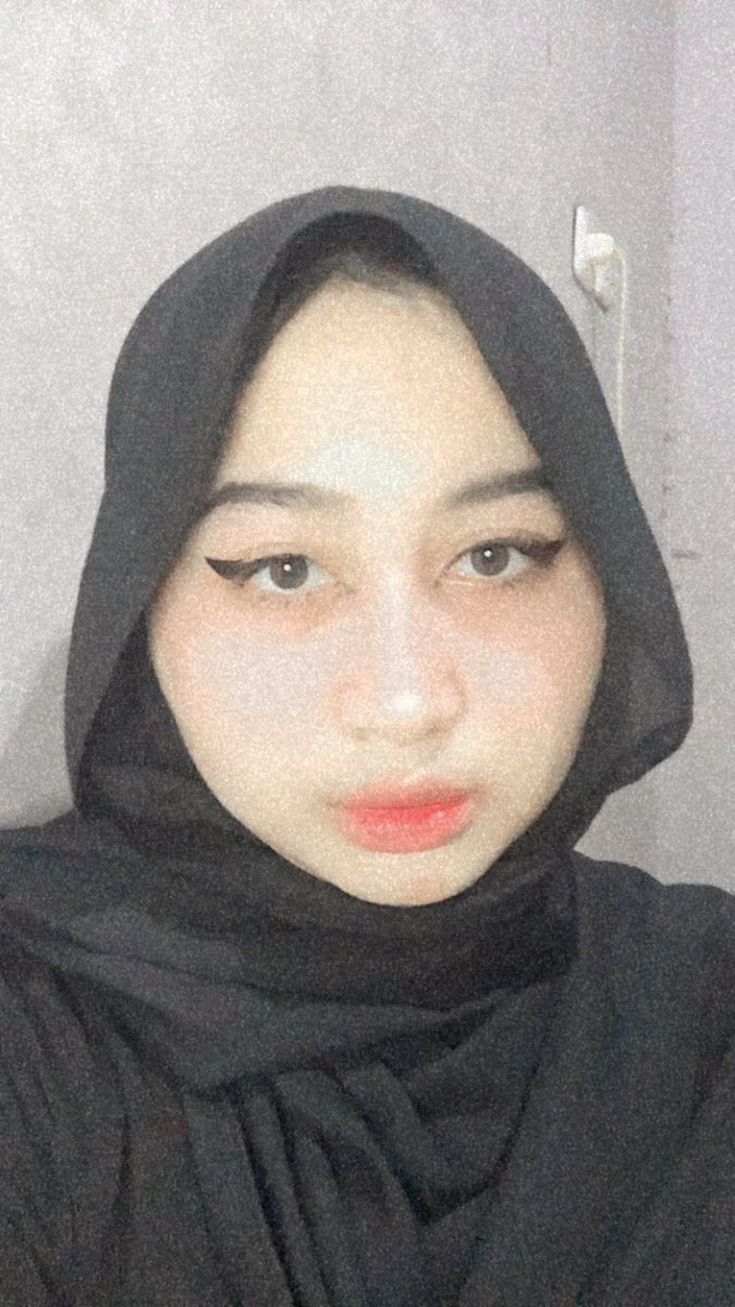 freyaflowp's tweet photo. I love me bcs gada yg bisa di love wkwk https://t.co/Twrj568b2E