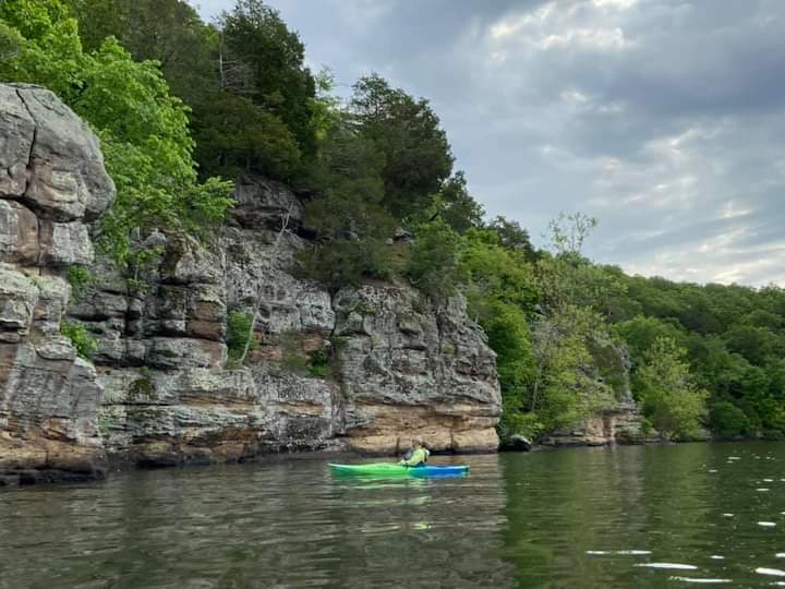 ethnopoetics's tweet photo. Out on the lake #southernillinois #kayaking #shawneenf #cedarlake https://t.co/wcdgxhgZ2w
