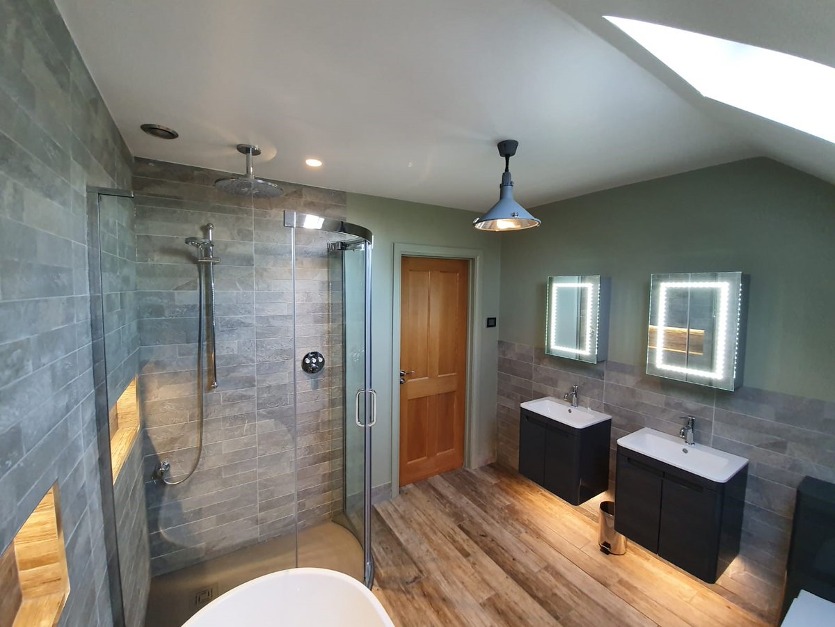 A bathroom project featuring our Natural Wood Collection and Slate Brick wall tiles, creating a contemporary &amp; timeless finish! 
#interiordesign #renovation #homedecor #bathroomdesign #tilesdesign
vogueceramics.co.uk