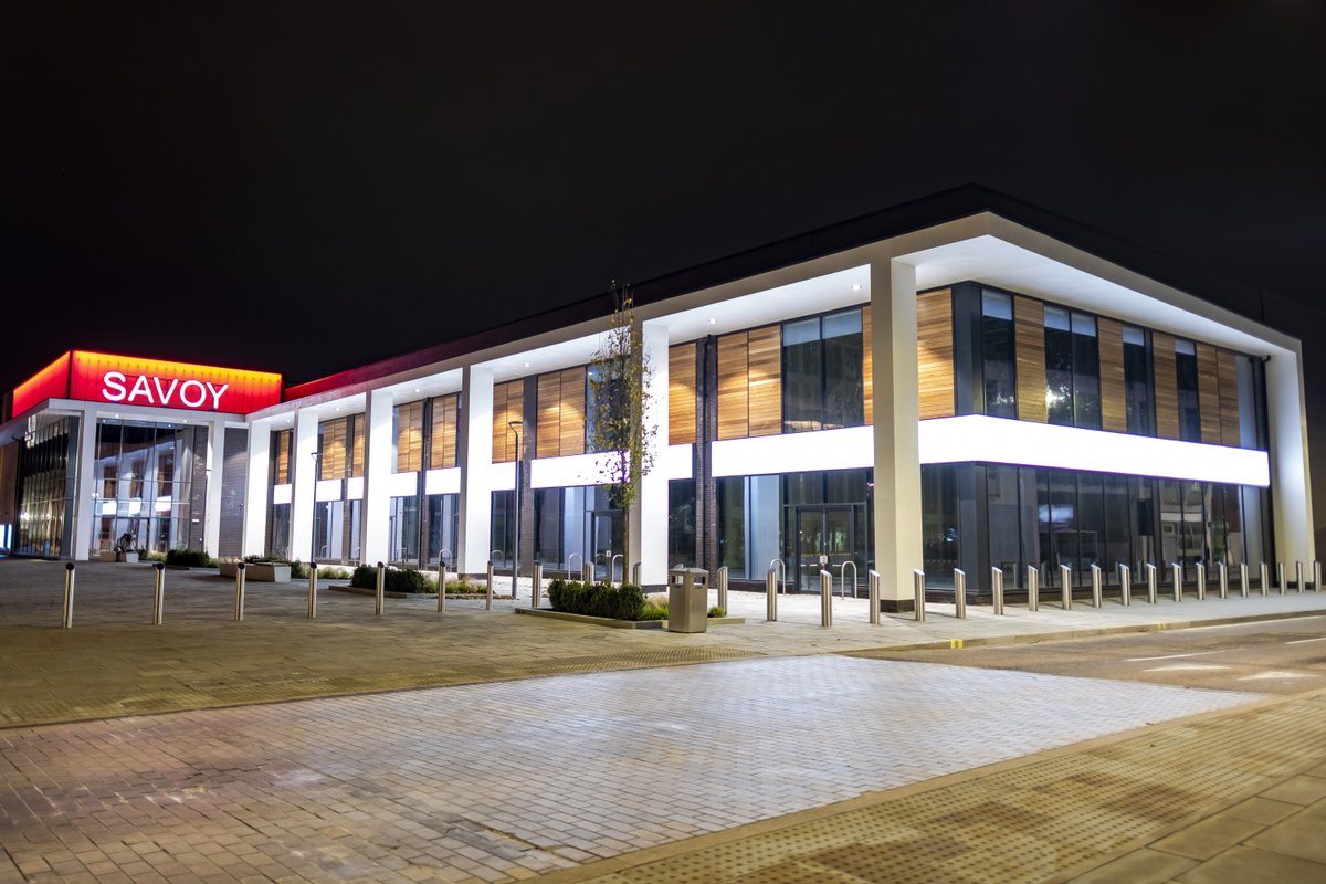 VisitDoncaster's tweet photo. ...We are so pleased that the @Savoy_Doncaster cinema and restaurant complex is finally able to open today! It's time to book tickets 👉 https://t.co/JzAWmMmk4k

If you do go along, please do share pictures of your experience with us 😍🍿 

#RediscoverDoncaster https://t.co/6ZhWUE5Djz