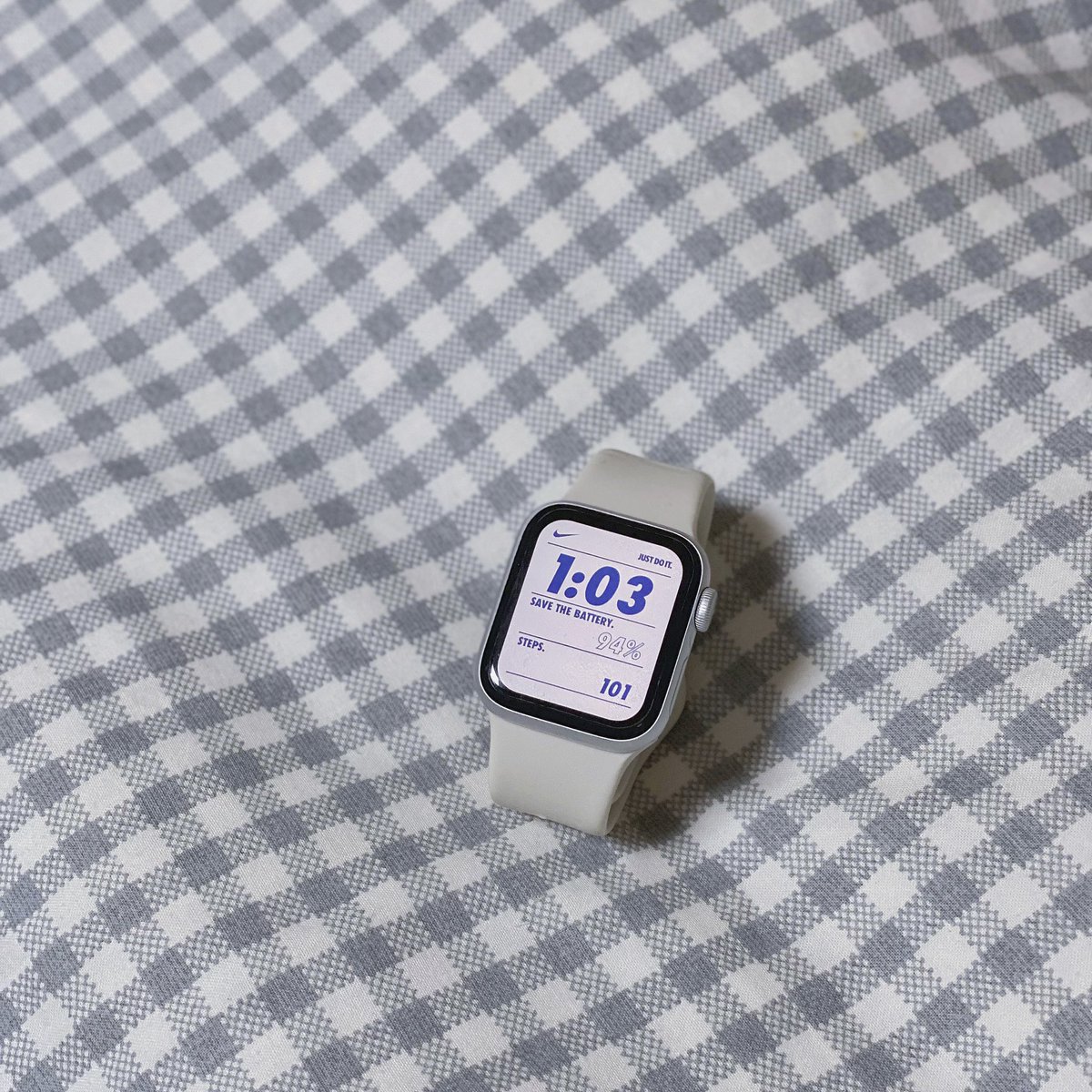 climalluvioso's tweet image. 투명 스트랩과 유난히 더 예쁜 것 같은🚰·̫🚰 💙💙