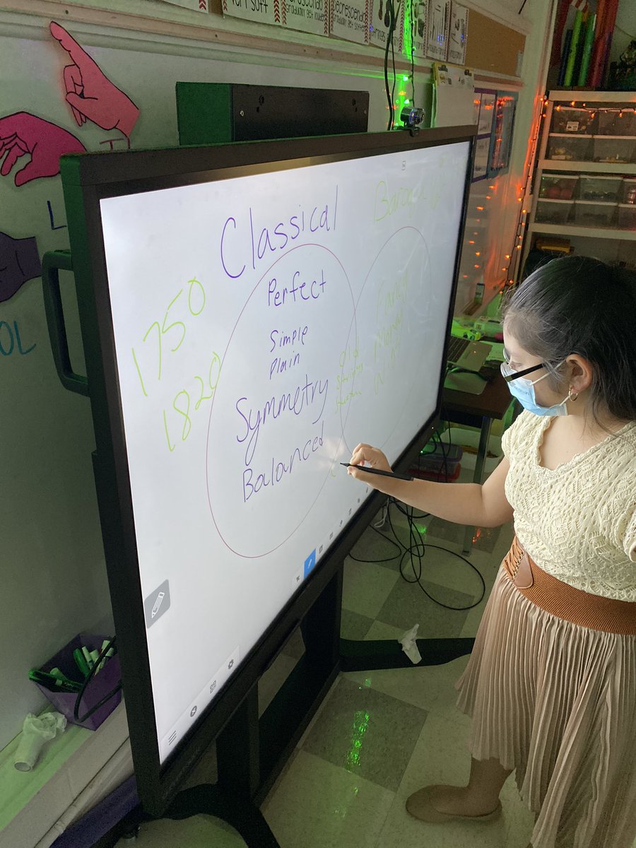 leon_alexder's tweet photo. Focusing on fun! Last week our older musicians spoke about the similarities and differences between Classical and Baroque music! This was a great de-stress activity as we wrapped up our STAAR testing! #DestinationExcellence #FineArtsFun https://t.co/4o6oc3CzQH