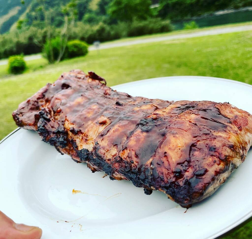 marumeganehenry's tweet photo. スペアリブはやっぱり鉄板。。#キャンプ #キャンプ飯 #アウトドア #スペアリブ #バックリブ #bbq #camp #campcooking #outdoor #outodoors #backribs https://t.co/JsNfeneJhi https://t.co/jo0Q2Dqult