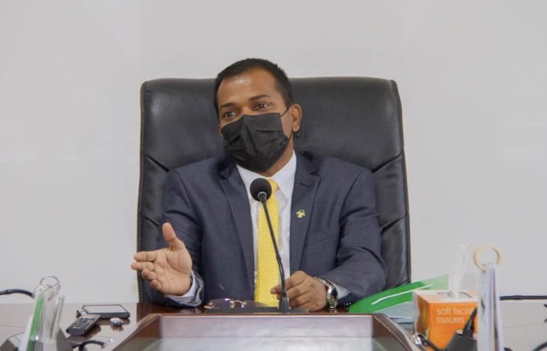 faraa_farhaan's tweet photo. Congratulations @AdduCityCouncil
Mayor @DhekunuNizar 😊🙏🏽
Deputy Mayor @shuaau22 😊🙏🏽
Councillors
@iShinaz
@AhmedSaeedh
@HussainZareer14
@AdhalaAminath
@SalmaAminath
@maldivesfaisal
#Phaixu
#Saliha
#Mary
#Khalida
#Chilha https://t.co/HRLWk4BlVP