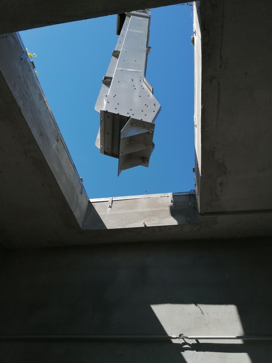 EMO-France tweet media