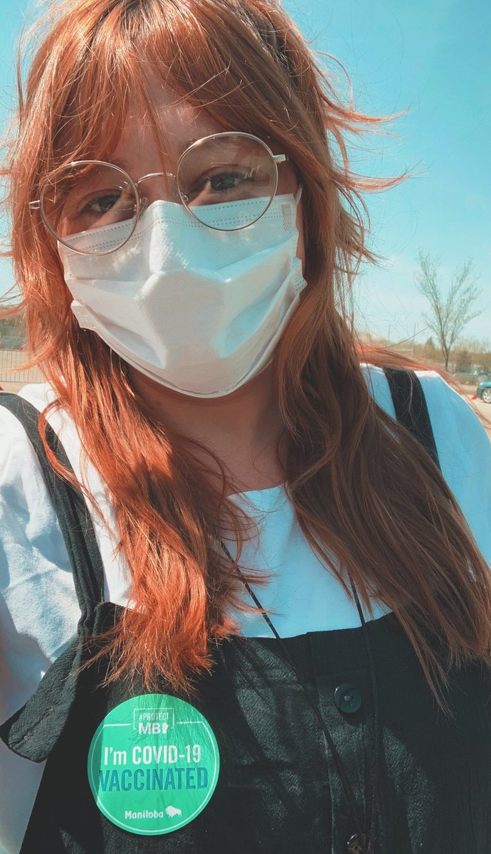 morganbrydges's tweet photo. I’m feeling immensely grateful, and definitely shed some tears of joy. Thank you to clinic staff at the Leila super site for creating a safe and welcoming environment, and another thank you to all of our first responders and essential workers. ♥️👏 https://t.co/EnC1nRi4PG