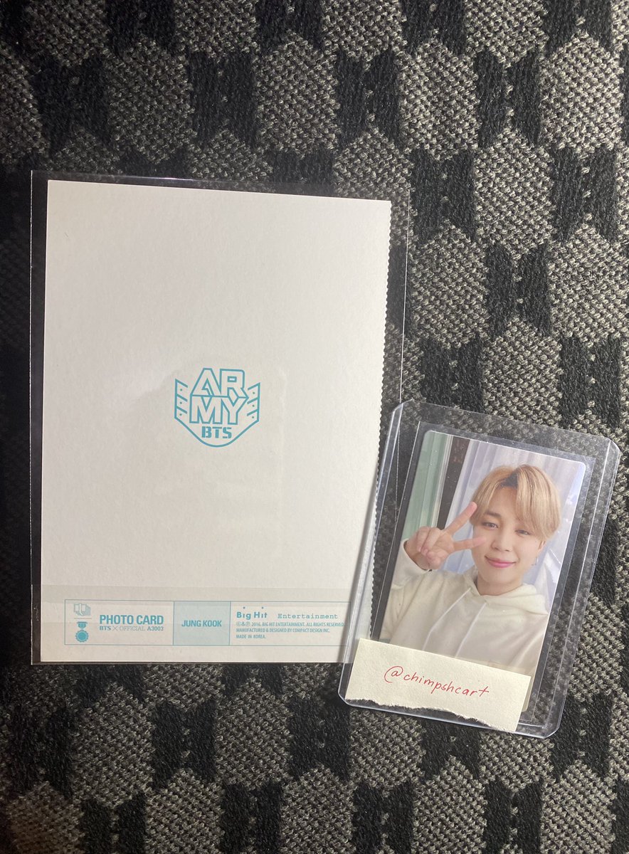 chimpshcart's tweet photo. ♡ #allisells — henloe! wts/lfb ~ ph only. 

ะ 3rd army kit postcard - Jungkook
ะ price: 280 + lsf
ะ onhand &amp; official
ะ mint condition

ะ loc: las piñas
ะ mod: ggx, sdd 
ะ mop: gcash [+15]/bpi 

ৎ bts bangtan jeon jungkook jk ph https://t.co/N8YrVtbGXx