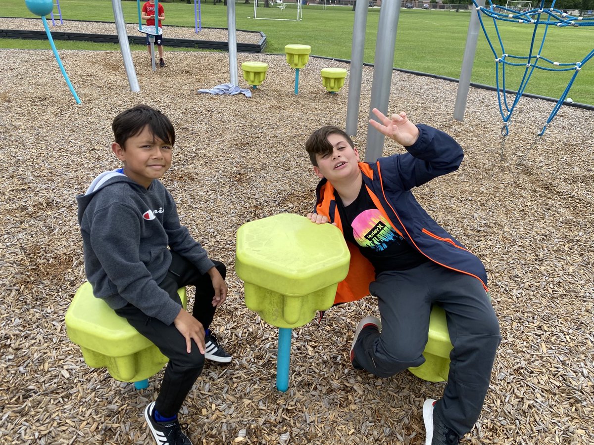 Recess fun! #mbebears2021 #mbeisfamily ⁦<a href="/HumbleISD_MBE/">Maplebrook Elem</a>⁩ #bethelight
