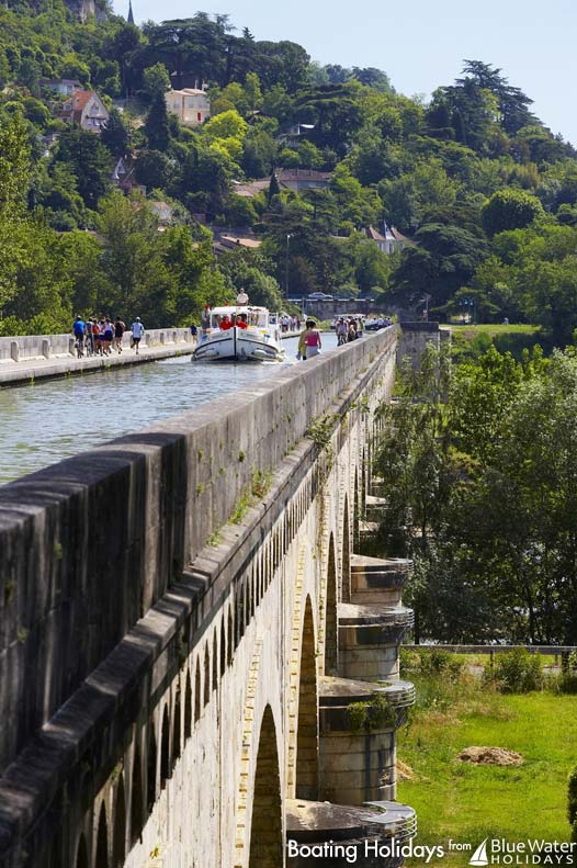 HireBoats's tweet photo. Cacor #Canal Bridge, #Moissac 😍

Have you ever crossed this bridge during a #boating #holiday in the #Aquitaine region?

https://t.co/qQddaWIo0Q https://t.co/WLL73bTqxP