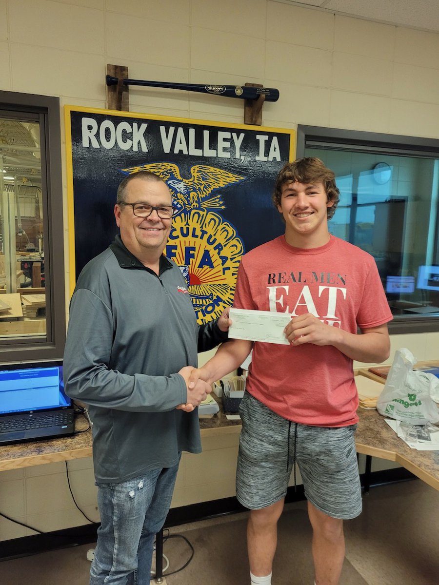TC_Implement's tweet image. Another FFA check donated to the Rock Valley FFA. Pictured is James Van Veldhuizen, Sales, Rock Valley & Landyn Van Kekerix, President, Rock Valley FFA. We love being able to visit the schools again 🙂
@iowaffa @IAFFAFoundation @NationalFFA @TC_Implement #tc_implement #ffa