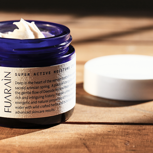 Did you know that our Fuaraìn Super Active Moisture Cream is 97.6% naturally derived and fragrance free?
We ensure that every single ingredient is effective, safe and gentle on skin.
Find out more - fuarainskincare.com