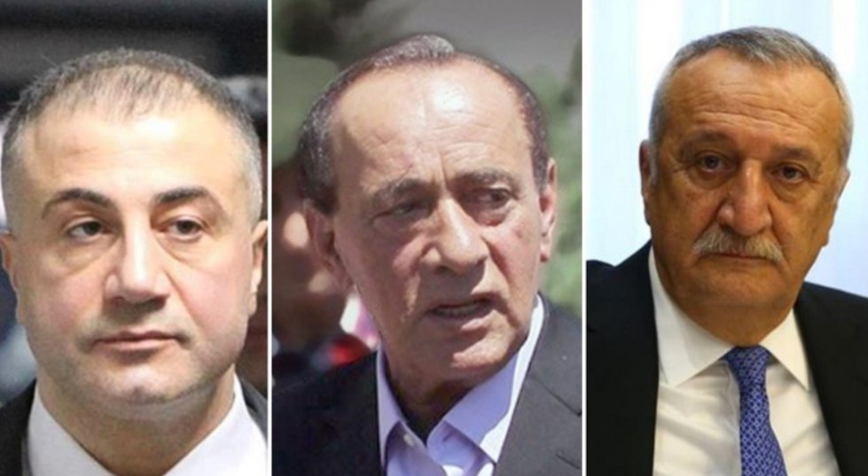 AliBerham's tweet image. KAOSTAN #ÇIKMANIN TEK YOLU “ #DEVRİMLE” MÜMKÜNDÜR!

AKP’nin #kirlenmiş çağ dışı #zihniyeti ülkeyi yönetemediği için Ülke yönetimi #Mafyaya cemaat tarikatlara teslim edilmiş durumdadır? #Bu organize cemaat mafya suç örgütleri Peker’in iddiaları-
linkedin.com/pulse/kaostan-… @LinkedIn