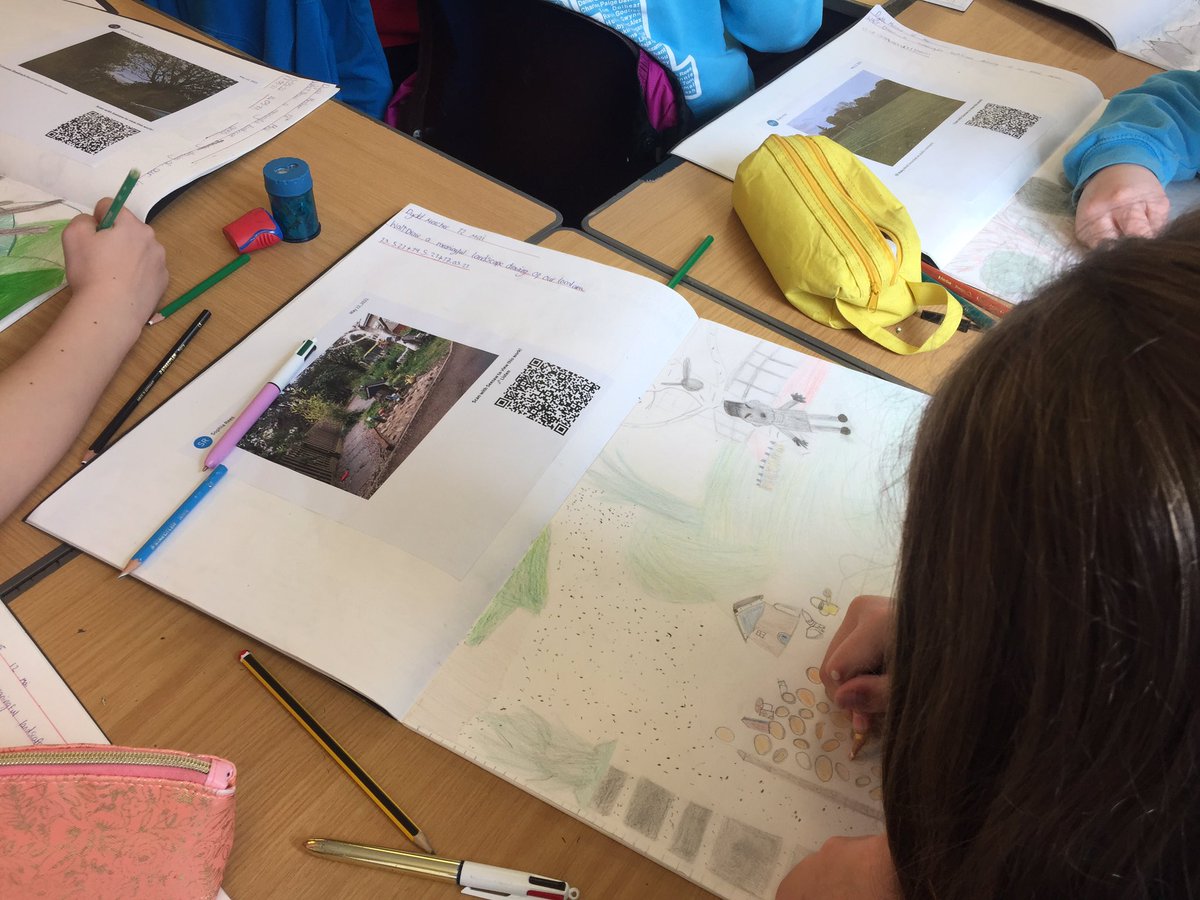 Hendrefoilan's tweet photo. Year 6 have been embracing our local area by drawing an image of their favourite scenery from around our school grounds.
#hdfpy6 #hdfpexpressivearts https://t.co/8LQHHRCfMO