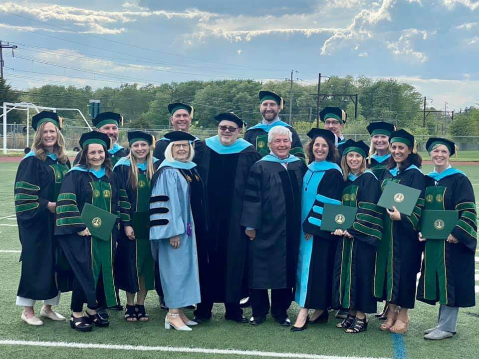 bdelay14's tweet photo. Congratulations Del Val Doctoral graduates. Well Done! https://t.co/w1bdhU14Fi