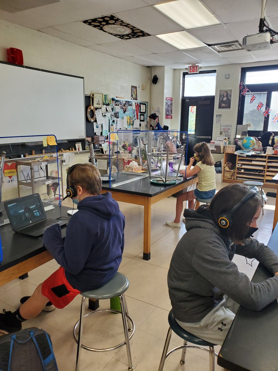 DTS students are zooming with their Chinese penpals, bringing understanding across the world.