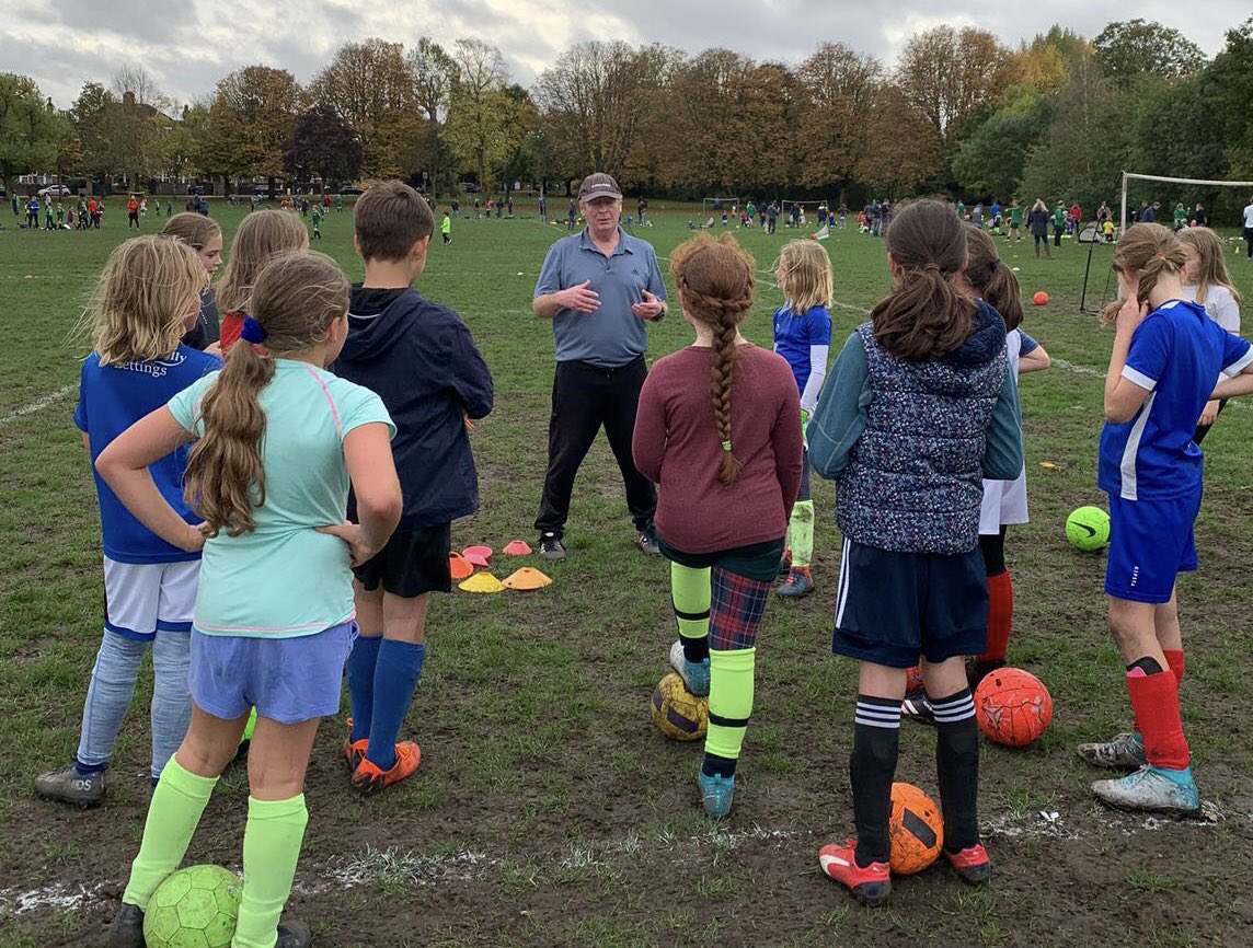 We are sorry to hear that long-standing <a href="/BroomwoodFC/">BroomwoodFC</a> coach Ricky Hammond passed away over the weekend. Ricky was an inspirational coach to so many children and a great friend to many of us. He will be deeply missed and we send our sincerest condolences to his family.