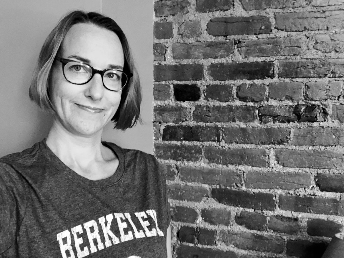 tiffanylohwater's tweet image. Some news: Excited to join @UCBerkeley as Chief Communications Officer at @BerkeleyDataSci! Let&apos;s talk about data science research &amp;amp; inclusive applications in healthcare, climate, social justice, education. data.berkeley.edu #DiversityInSTEM #WomenInSTEM #scicomm 👩🏾‍💻🎤🙋🏼‍♀️