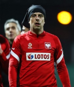 dannycarrey's tweet photo. ale ze dudka na mundial nie wzieli #EURO2020 #grosicki https://t.co/r78ifL1qUk