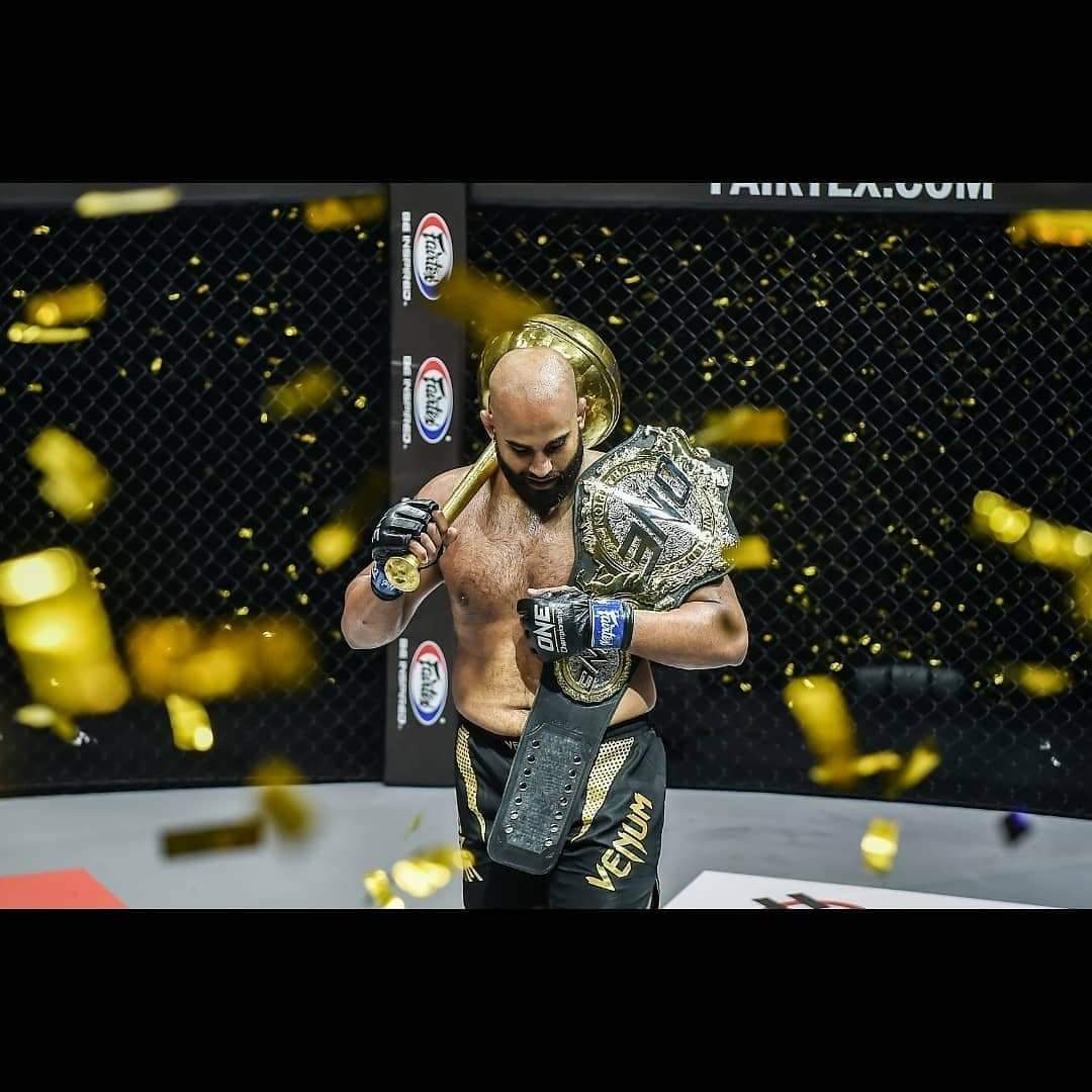AmitagraRLD's tweet image. सिंगापुर में हुई MMA फाइट में जीत हासिल कर भारत के पहले world champion खिलाड़ी बने #चौधरी_अर्जुन_भुल्लर,
#congratulationschallenge