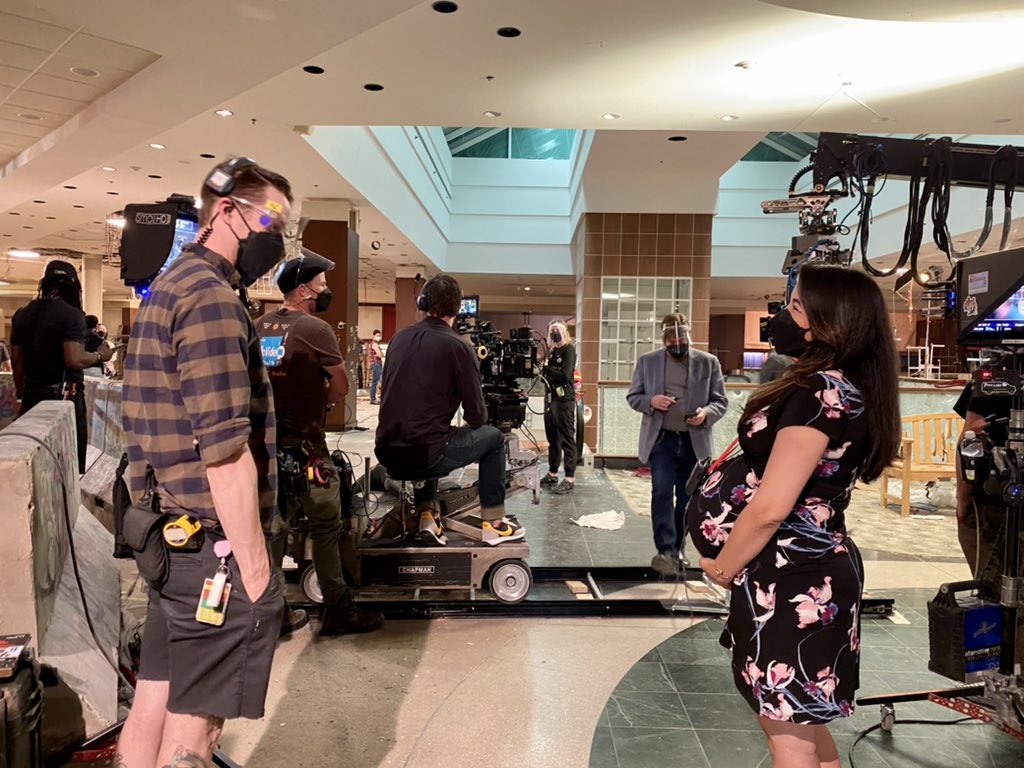 Mama at work, producing a movie &amp; a 👶🏼 💥💥💥 #DayShift <a href="/iamjamiefoxx/">Jamie Foxx</a> #DaveFranco <a href="/snoopdogg/">Snoop Dogg</a> <a href="/karlasouza/">Karla & Ricardo</a> <a href="/meagangood/">Meagan Good</a> @natashaliubordizzo <a href="/netflix/">netflix⁷</a> <a href="/_idreament_/">Impossible Dream Ent</a> @87elevenaction #35Weeks #Hunters #Vampires #RepresentationMatters #LatinasInFilm #Action