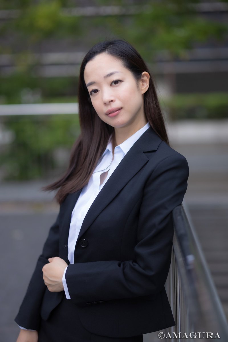 Amagura0223 Model 丹内芽衣 Onesidefukuoka Photo By Amagura 21 5 1 6 Jr博多駅周辺 Canon R5 Rf50mm F1 2 Godox Ad0 Onesidefukuoka ワンサイド福岡 丹内芽衣 福岡撮影会 モデル撮影 ポートレート リクルートスーツ 就活 写真好きな人と