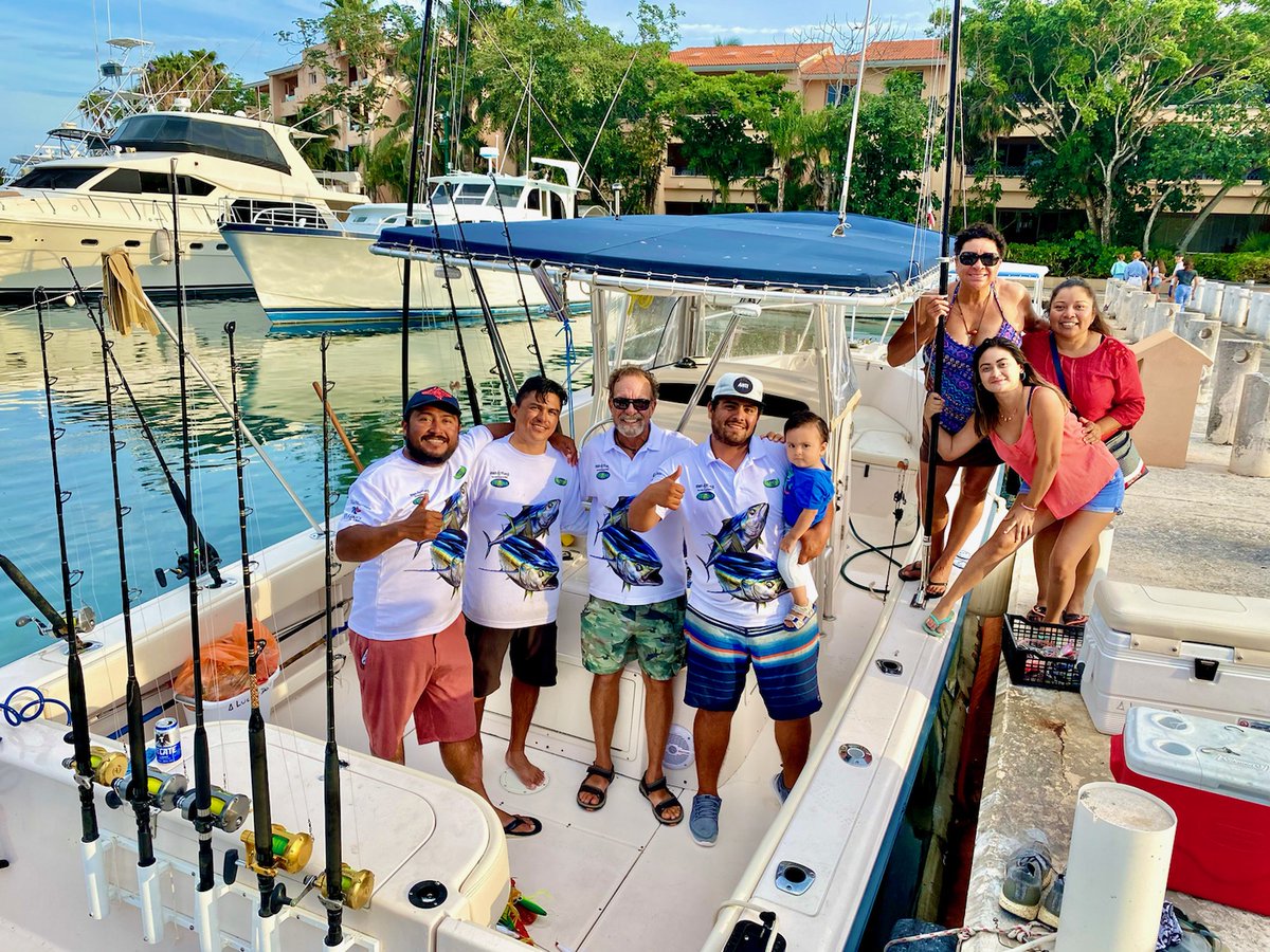 CevicheTours's tweet photo. Proud to have Ceviche 3 as the only boat from Isla Mujeres at this weekends fishing tournament out of Playa del Carmen, and even more proud to have come in 4th place out of 64! 😎🎉🏅 https://t.co/T7GPYlEtHn