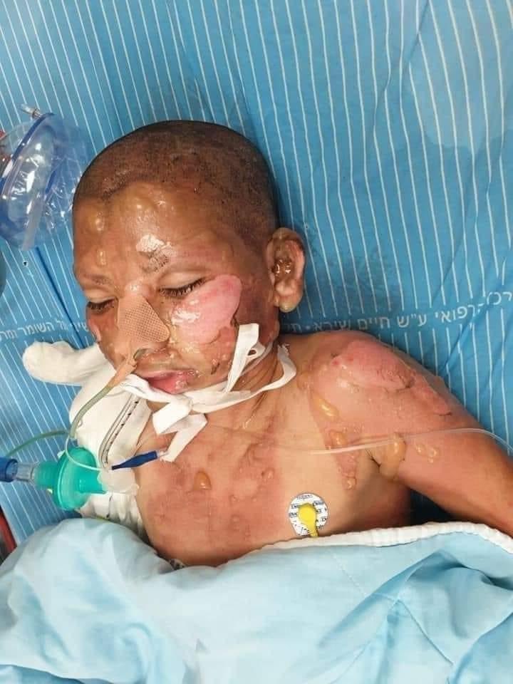HananMusleh2's tweet photo. An Arab home was set on fire by Jewish militias in JAFFA while the family was asleep, 2 children were in the home.  We need international community intervention.  Our lives are no longer safe here, the government is sending citizens to kill every Palestinian. 

#SavePalestine https://t.co/8QdpJ7V70Y