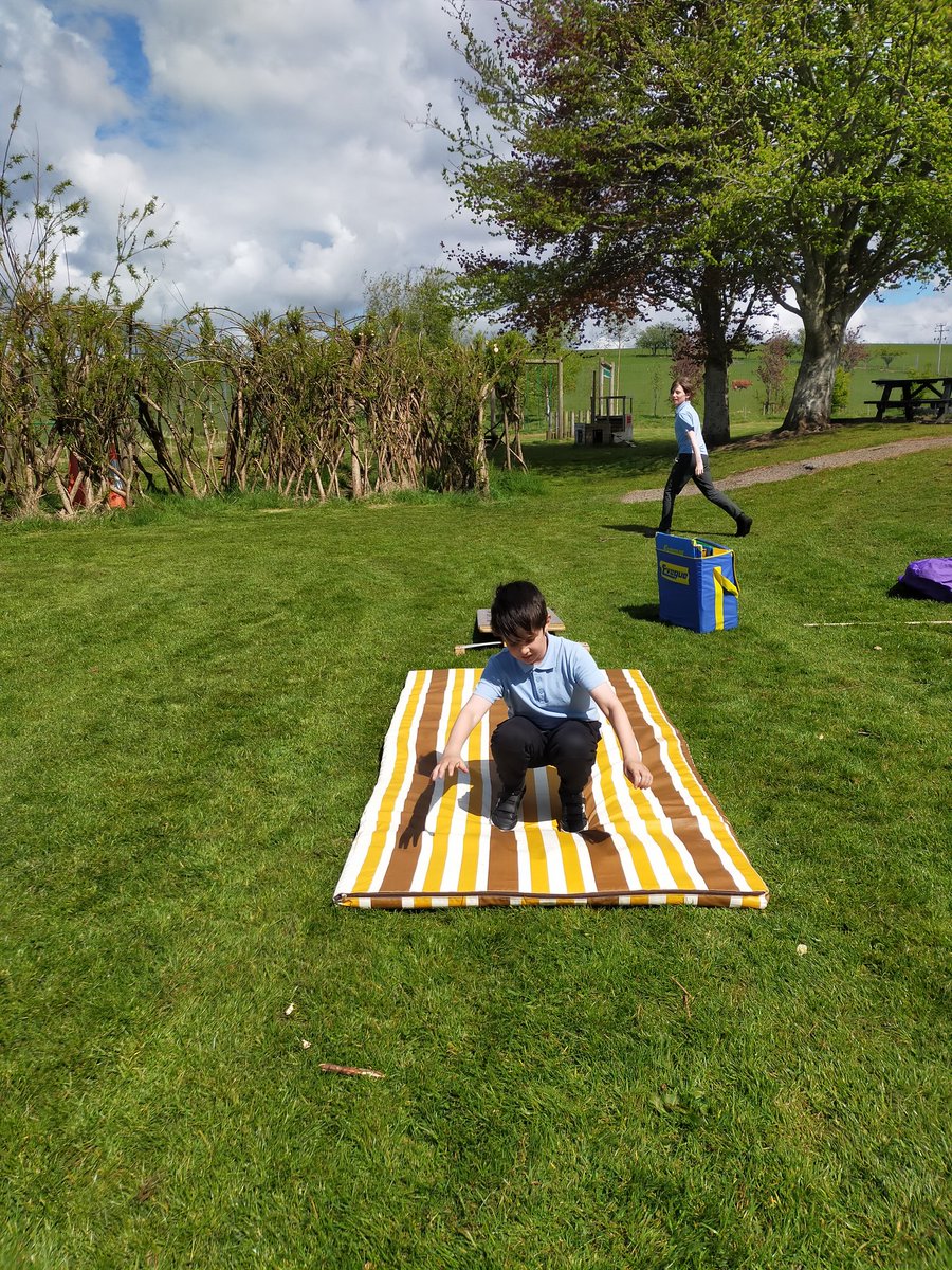 crosshill_ps's tweet photo. The p7s have started leading practises for the much anticipated 2021 Leavers' Games #CrosshillClass2 #Letsshift #SACActiveschools https://t.co/4ZP367OlHw