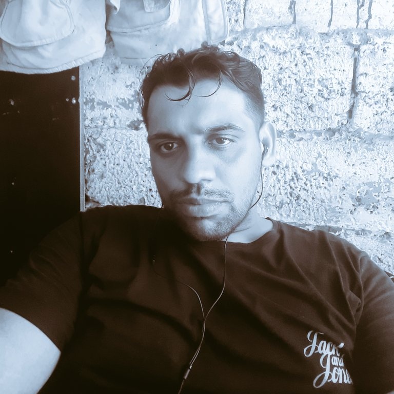 hamid96042208's tweet photo. #تصویرنمایه‌جدید https://t.co/RnDIyHFeZG