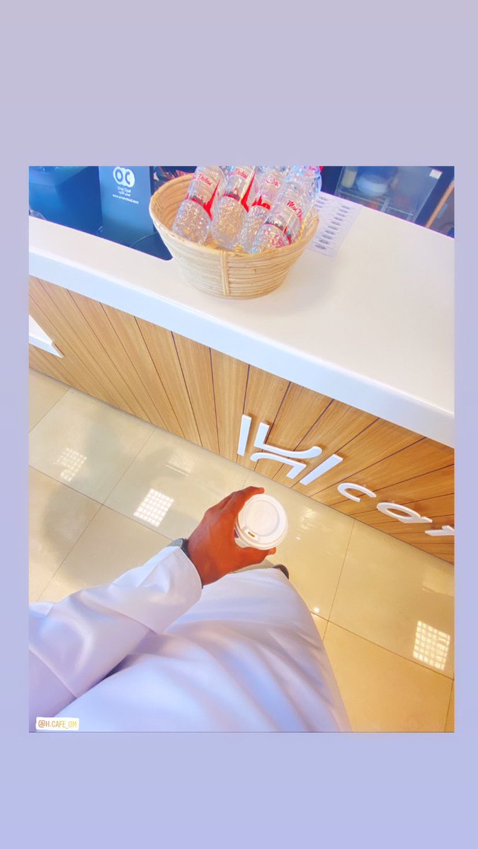 Pw9Mr's tweet photo. -نظراتك تُبعثر فيني سَبعون نبَضاً ✨🕊 https://t.co/viVz0afwAD