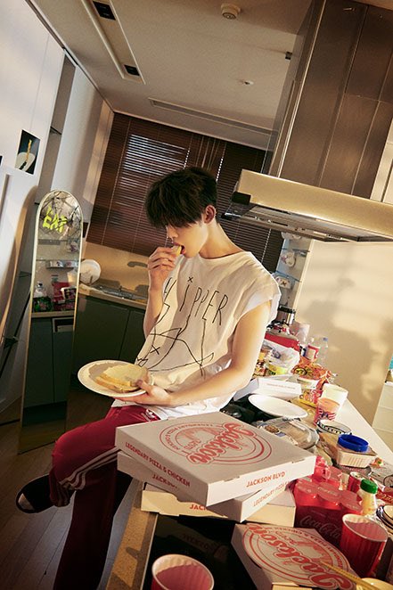 txt_sarangdan2's tweet photo. The Chaos Chapter: FREEZE - Concept Photo BOY Ver. - #연준 (#YEONJUN) https://t.co/4AZymNRQ4y
