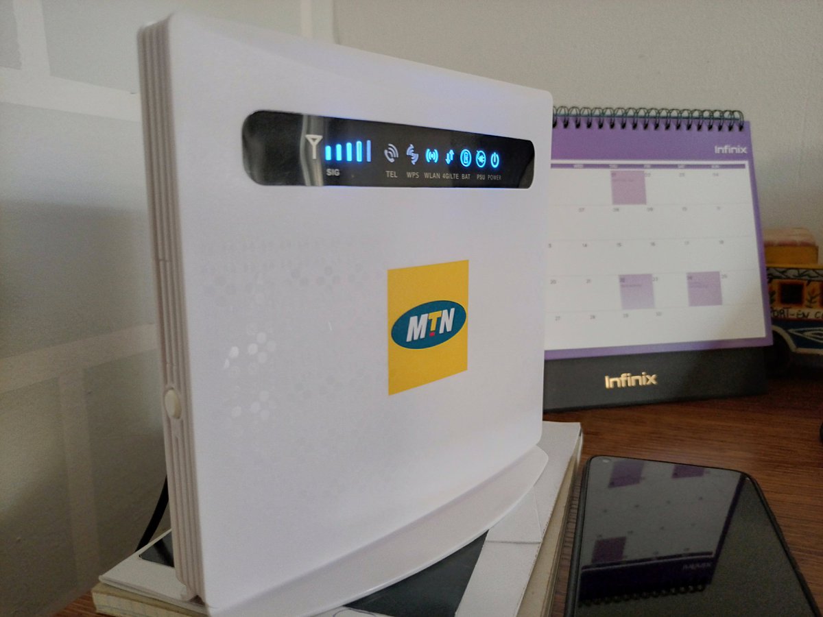 aboukam's tweet photo. #DigitalAfrica l Actuellement je teste pour vous la HomeBox de MTN Côté d'Ivoire avec la 4.5G !!!

MTNHomeBoxe = Internet haut débit à domicile accessible rapport qualité prix. 

#TesterPourVous #HautDebit #Internet #Civ 
#Aboukam https://t.co/w9psHhUaQo